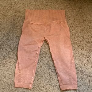 Free people movement cropped leggings Size M/L